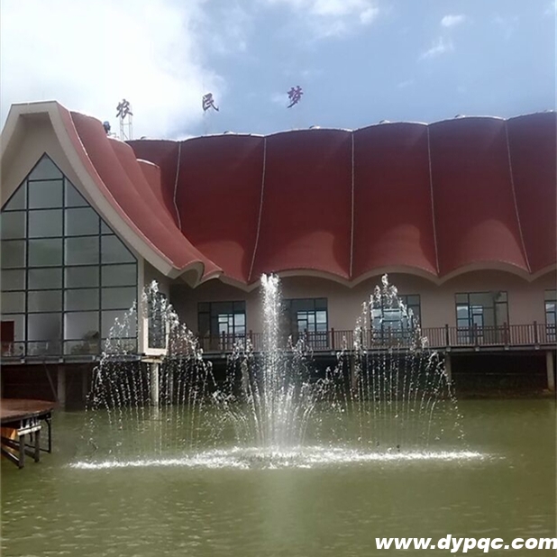 云南特行果业生态休闲园喷泉水型特写