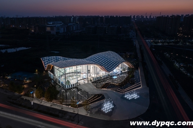 武汉万达文旅城展示中心水景